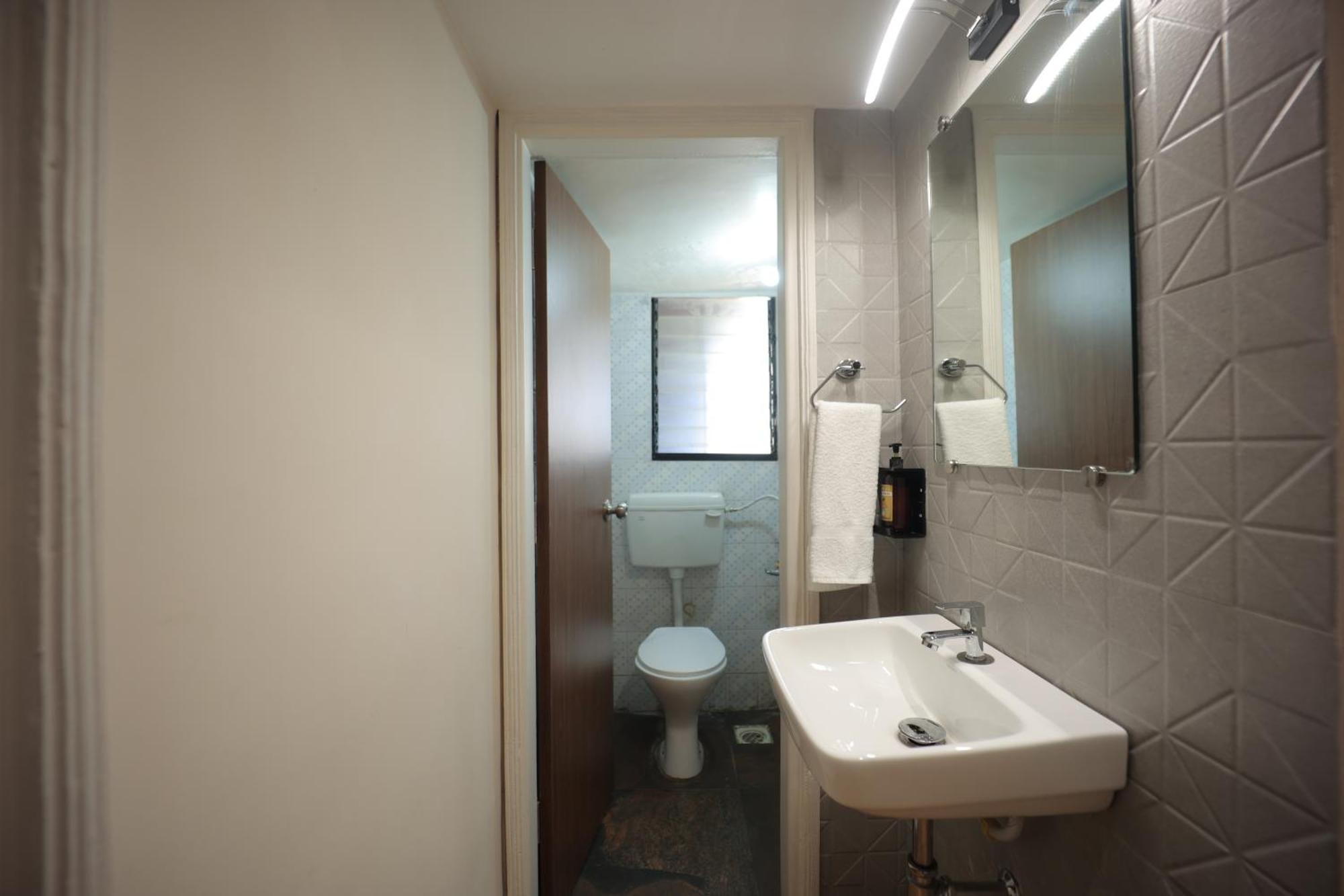 The Byke Studio Pure Veg Apartment, Thane Exterior photo